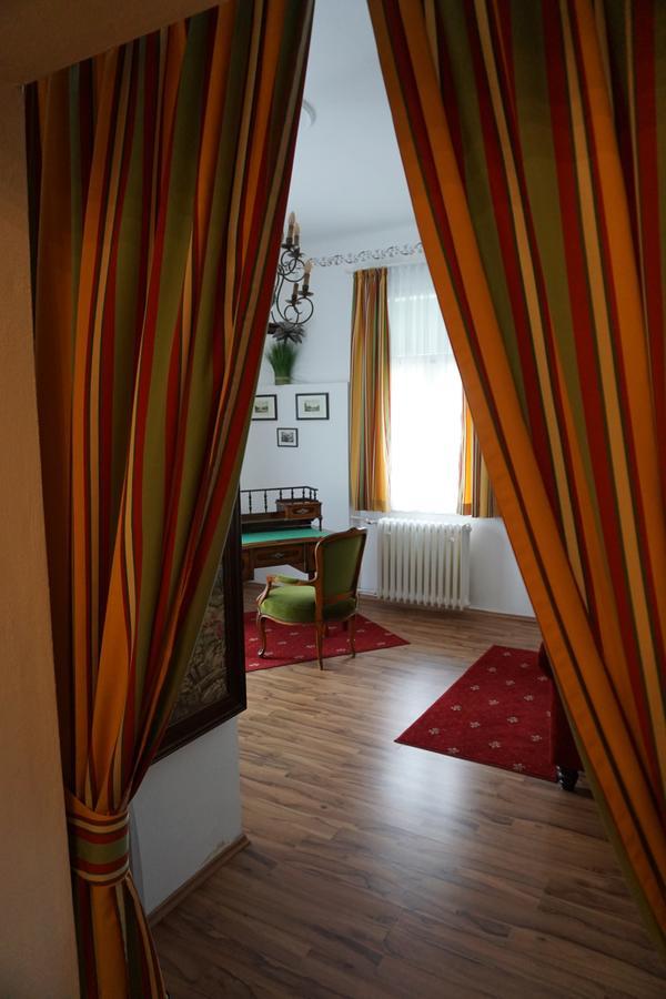 Hotel Mariandl Spitz an der Donau Buitenkant foto